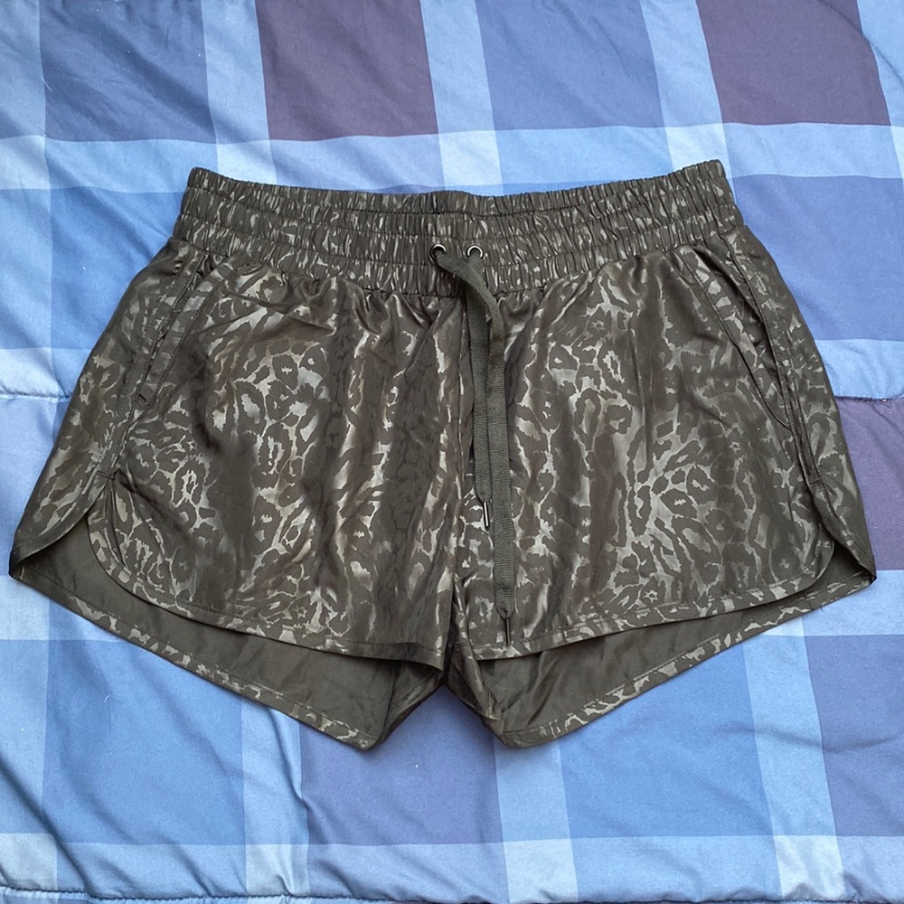 ZYIA ACTIVE Shorts